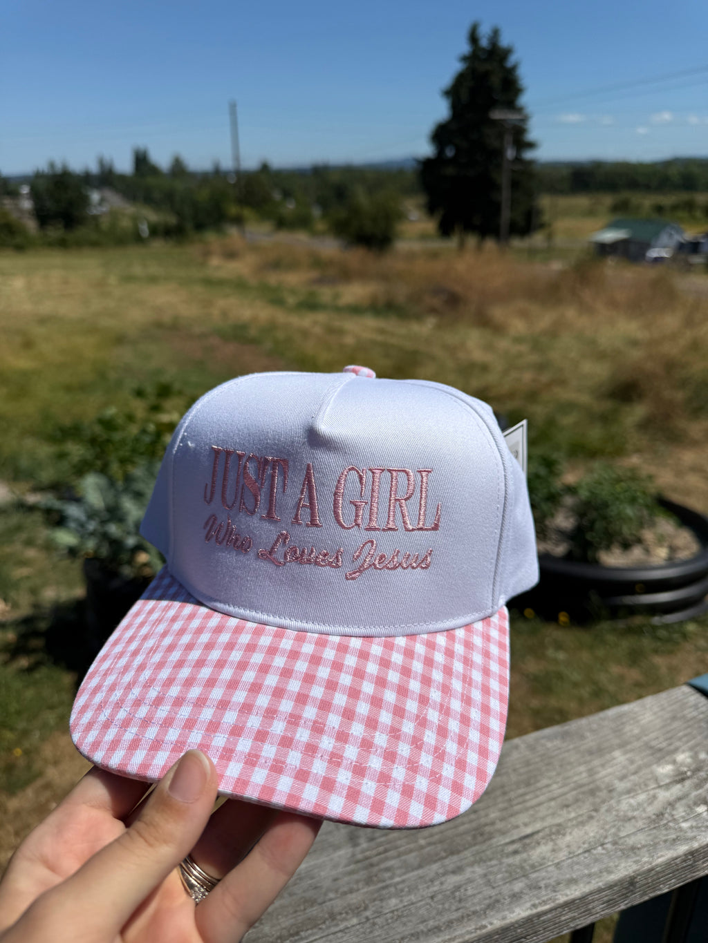 Just a girl who loves Jesus 🤍 criss cross 2- Tone hat.